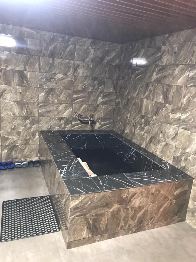 Чорна Вода Lazy מראה חיצוני תמונה